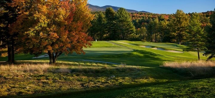 fall foliage at stowe country club