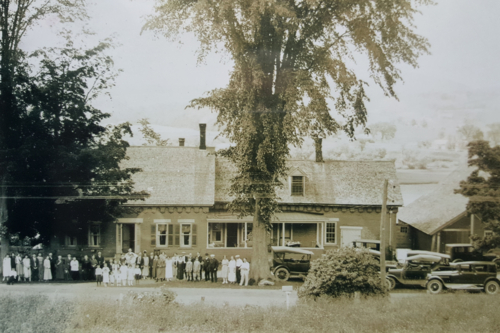 farmhouse ca 1920